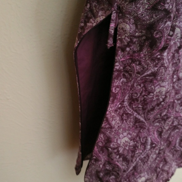 Purple Paisley Ann Taylor Petites Top - Picture 4 of 5